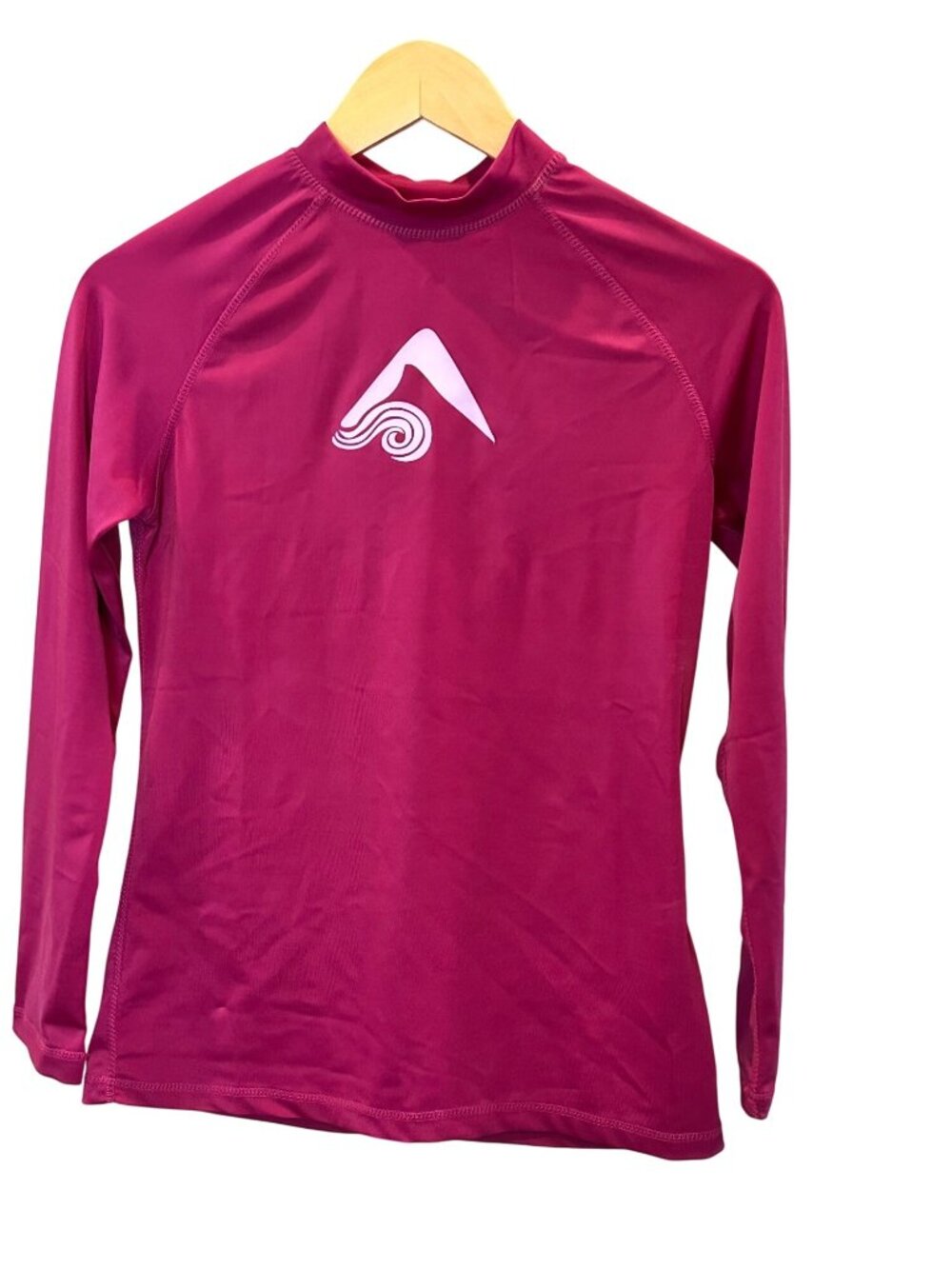 Kanu Surf Women's Size Small Keri Long Sleeve UPF 50+ Rashguard Fuchsia